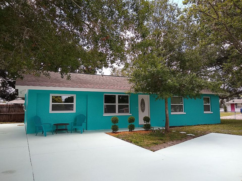 1st image of 112 65th St E