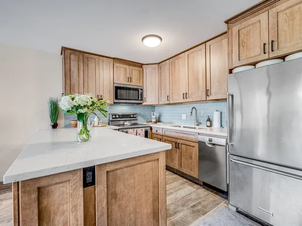 2387 S Kihei Rd APT C205, Kihei, HI 96753