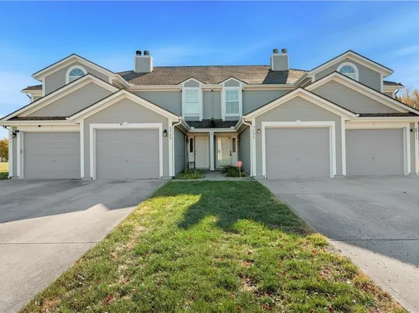 5755 NW Plantation Ln #198-C, Lees Summit, MO 64064