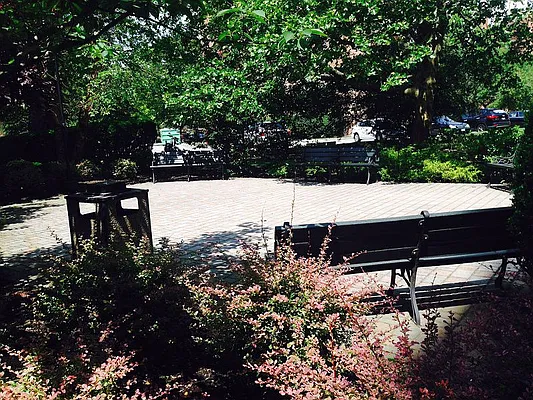 Sold by MVP Realty | media 23