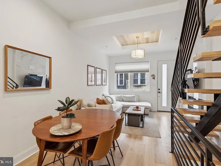 2145 Cross St — Photo 5