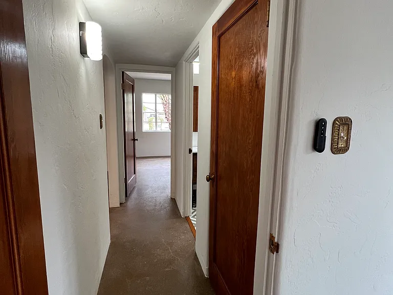 1414 E Palm Ln — Photo 16