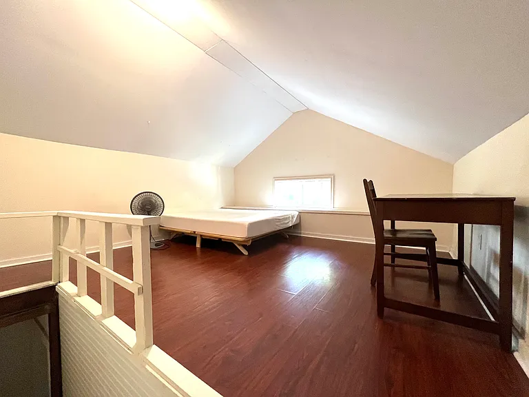 2410 Medary Ave — Photo 12