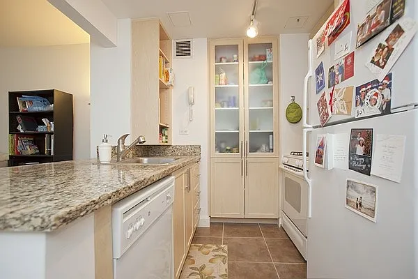 Rented by Nest Seekers International | media 44