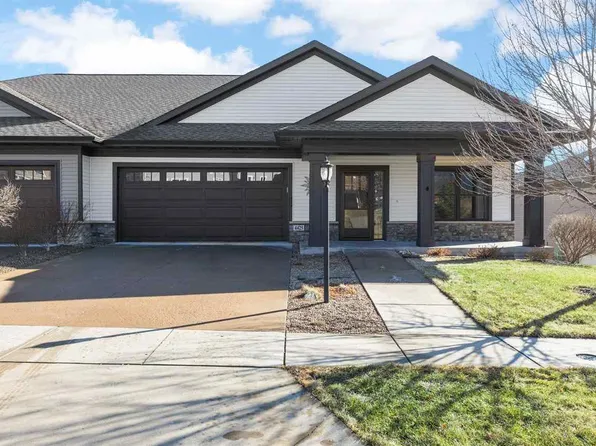 4425 Preston Ln, Iowa City, IA 52246