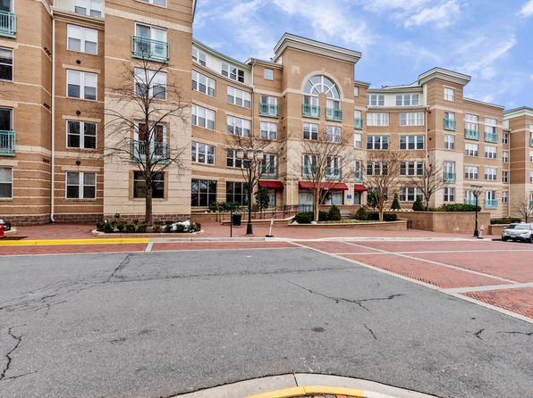 12001 Market St APT 257