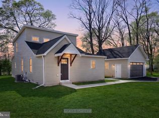 140 Boundary Ave, Manchester, PA 17345