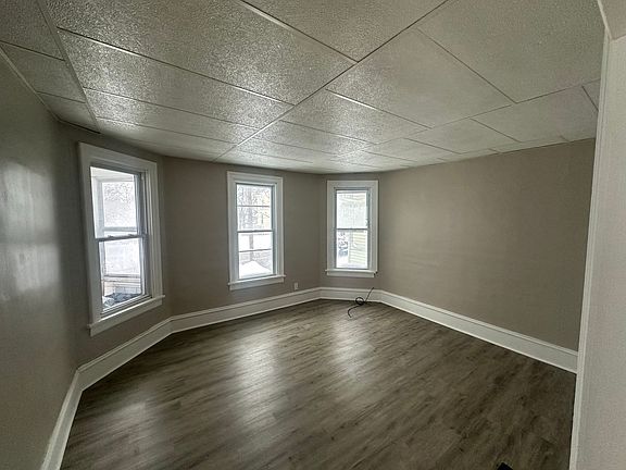 3rd image of 1706 S Geddes St