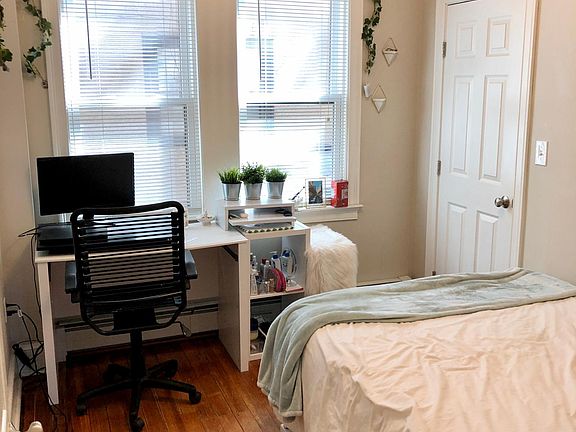Bedroom #1