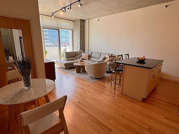 5th image of 1720 S Michigan Ave APT 803
