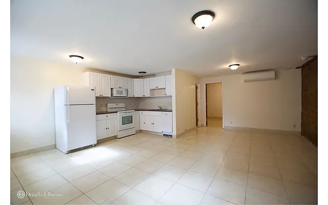 Rented by Douglas Elliman | media 21