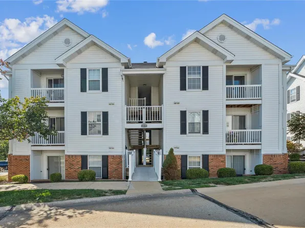 16535 Victoria Crossing Dr Unit I, Grover, MO 63040