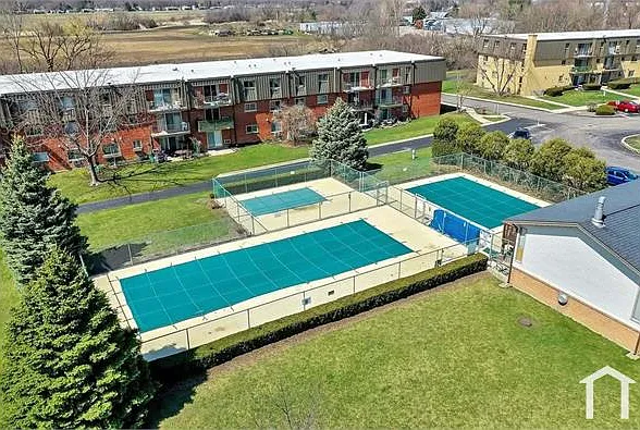 1 bed, 950 sqft, $1,450 — Photo 3