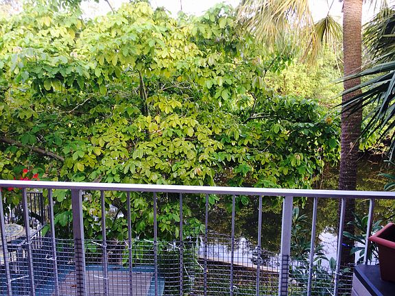 2nd image of 1777 Venice Ln APT 235