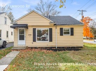 1100 Elmwood Rd, Mayfield Heights, OH 44124