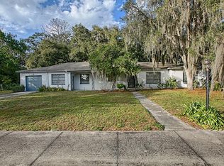 51 Ardlussa St, Umatilla, FL 32784