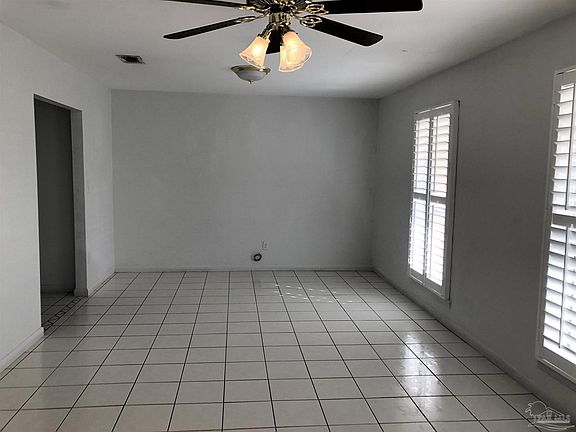 3rd image of 5641 Leesway Blvd