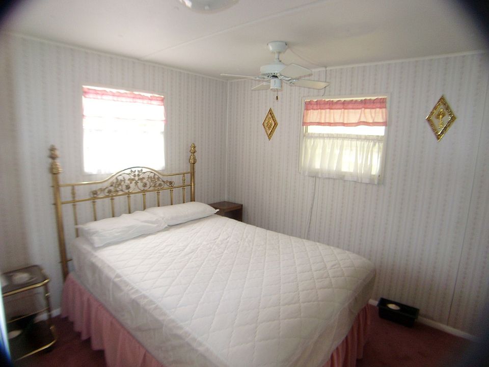 Master Bed rm