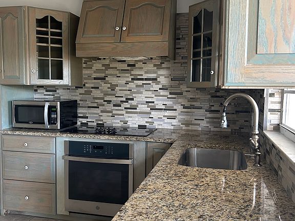 3rd image of 4520 Boabadilla St #1