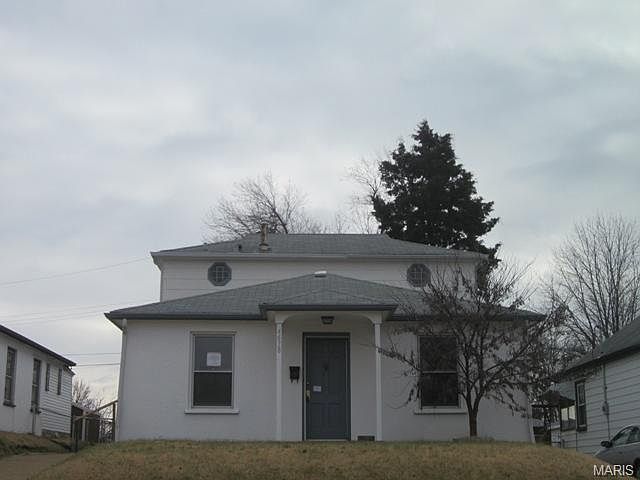 1st image of 4638 Leona St