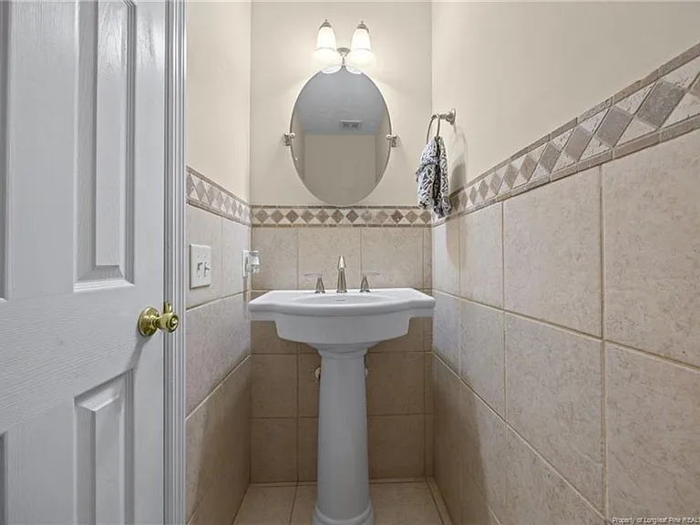 3805 Sunchase Dr — Photo 27