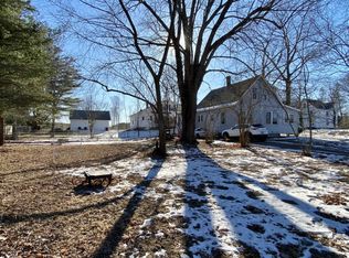 824 Main St, Old Town, ME 04468