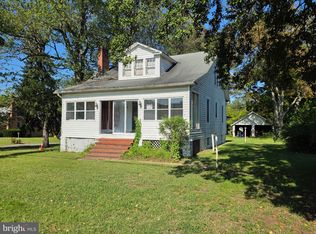 2720 Solomons Island Rd, Edgewater, MD 21037