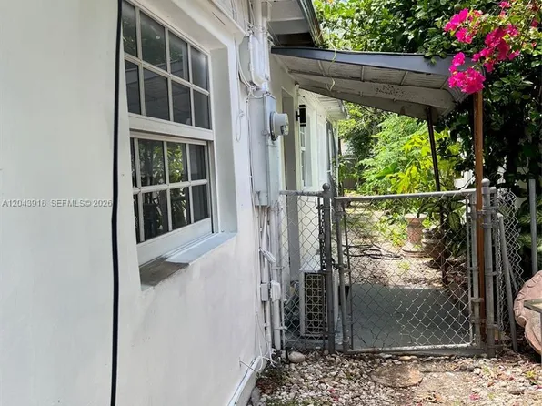 0 East Dr #0, Miami, FL 33162