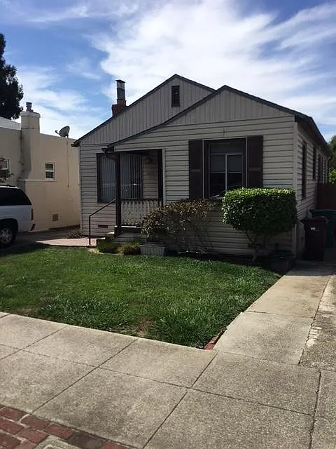 2 bed, 1200 sqft, $3,500 — Photo 2