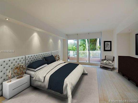 4th image of 781 Crandon Blvd APT 301