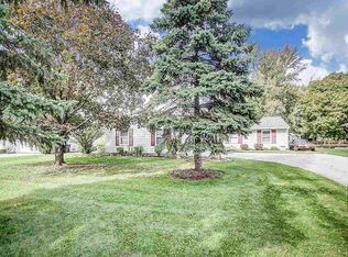 9530 Carriage Ln, Fort Wayne, IN 46804