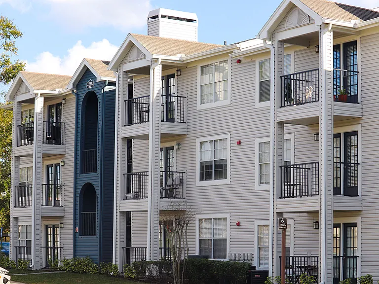 1020 at Winter Springs — Photo 27