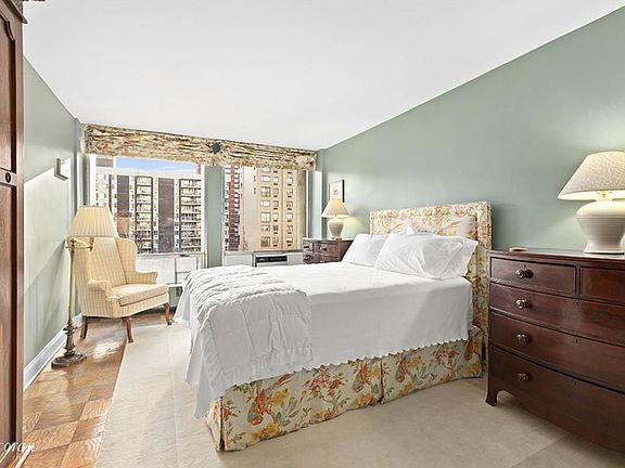 3rd image of 333 E 30th St APT 7K