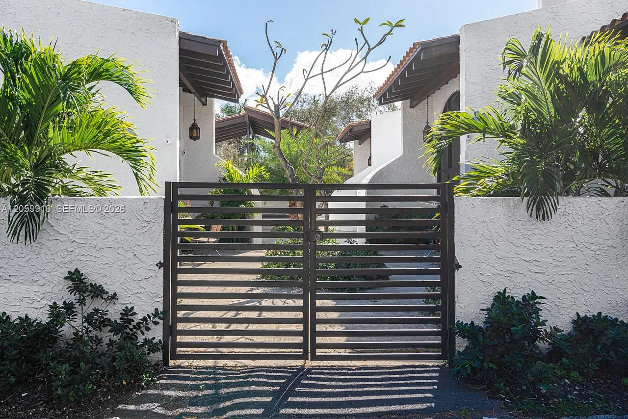 Miami Shores Sec 3 — Photo 2