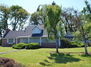 21090 Coburg Rd, Harrisburg, OR 97446