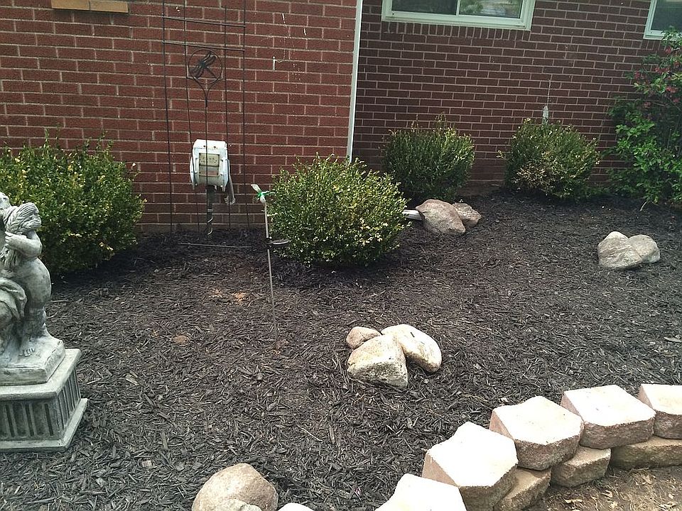 2nd image of 23051 Webster Ave