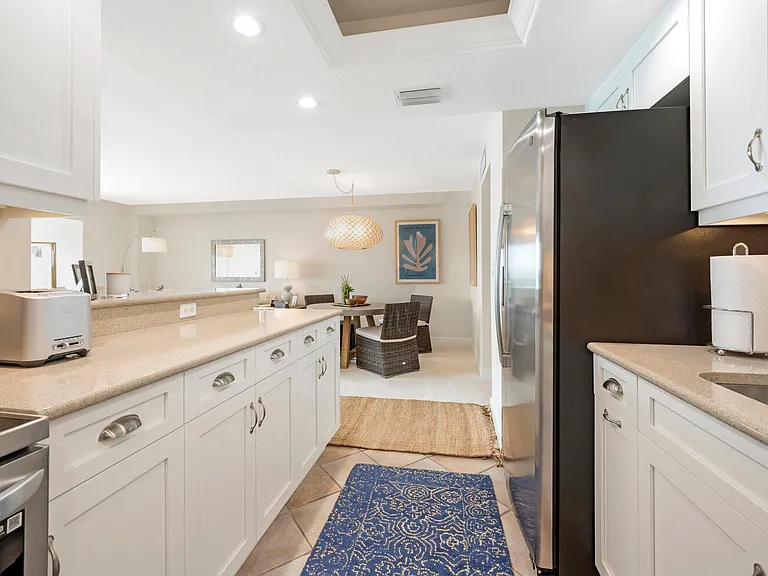 2800 Gulf Shore Blvd N #304 — Photo 10