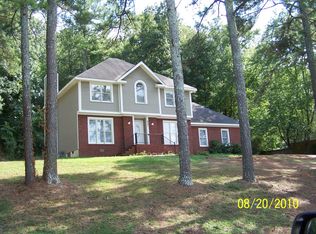 3221 Creek Path Rd, Guntersville, AL 35976