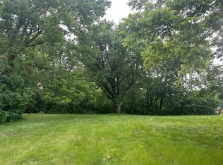 4532 Fairview Ave, Minnetonka, MN 55343