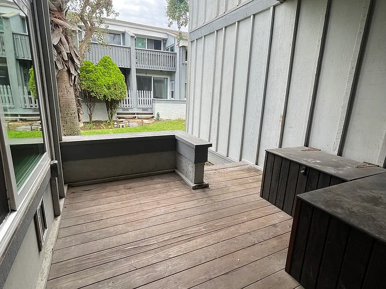 16932 Pacific Coast Hwy #104 — Photo 10