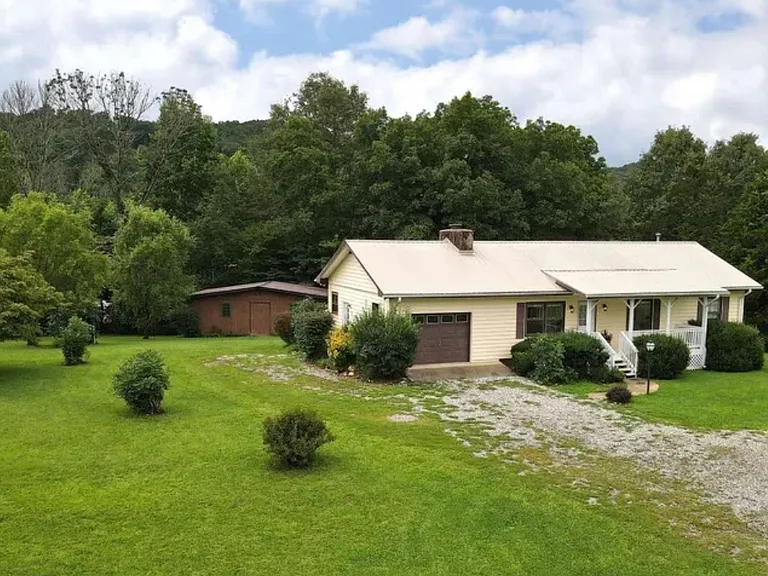 10 Frank Martin Rd — Photo 1