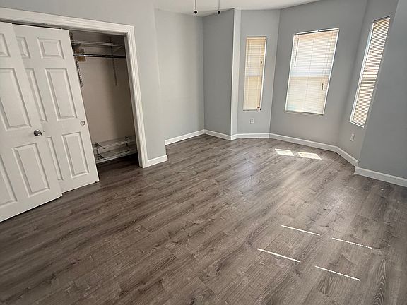 5th image of 73 Pleasant St