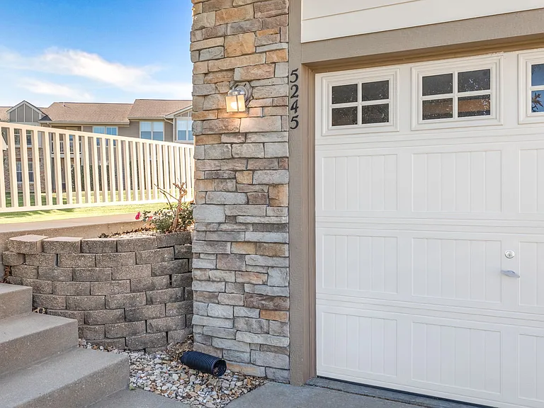 Ironwood Apartments and Townhomes — Photo 71