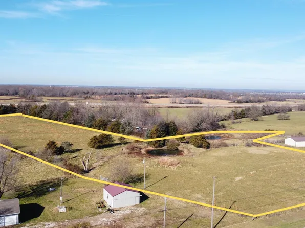 000 Barnes Lane, Buffalo, MO 65622