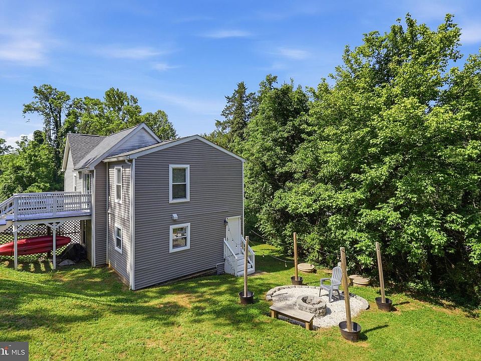 1st image of 223 Andrew Chapel Rd