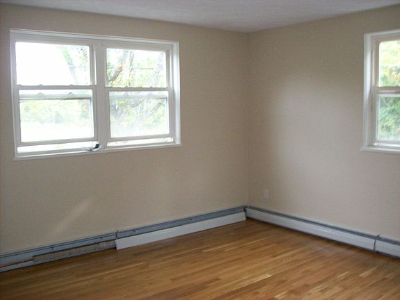 3rd image of 1105 Lexington St Unit 11-6