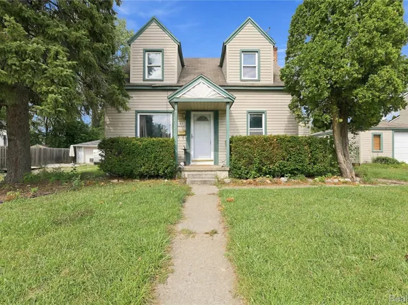 32440 Donnelly St, Garden City, MI 48135