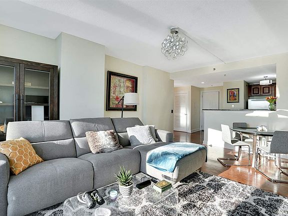 5th image of 6313 City Pl Unit 6313