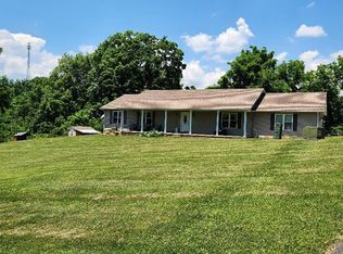 72 Circle Ave, Lebanon, VA 24266