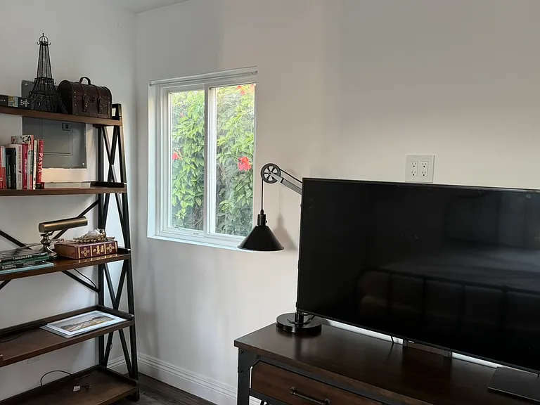 276 G St #276 — Photo 8